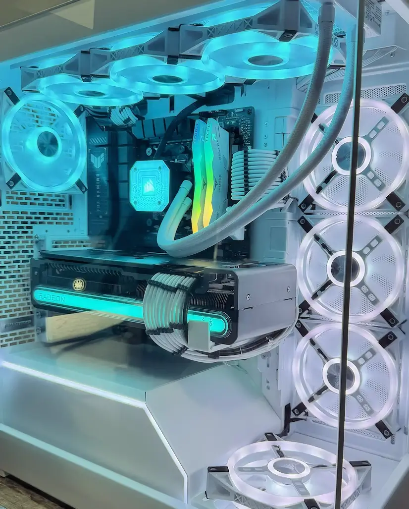 Montaje Gaming PC Phanteks Valdebebas